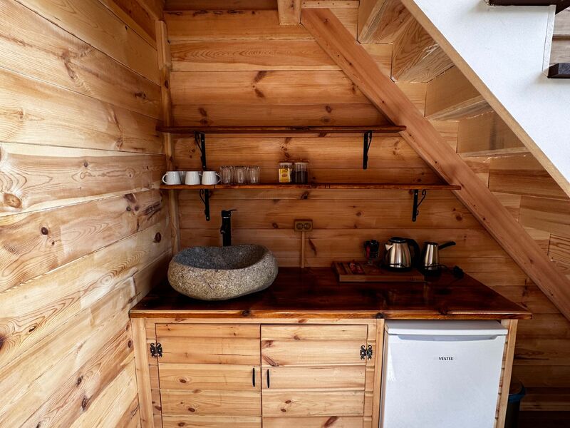 Vadi Manzaralı Özel Havuzlu Bungalov