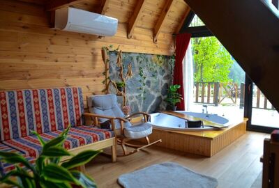 Vadi Manzaralı Bungalov