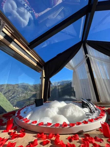 Fırtına Vadisi Manzaralı Jakuzili Balayı Bungalovları