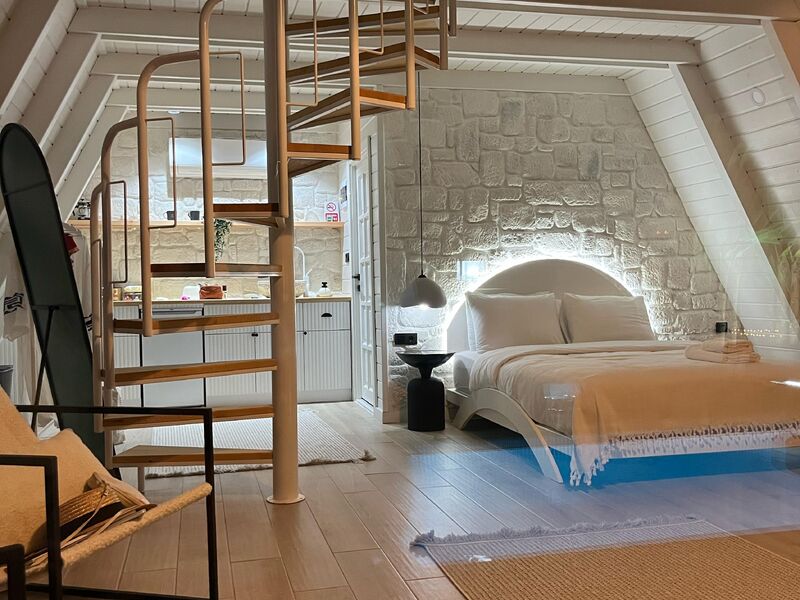 Isıtmalı Havuzlu Muhafazakar Bungalov ve Jakuzili Tiny House